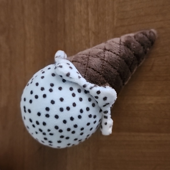 Wonder & Wise Ice Cream Play Food Set - Picture 6 of 15